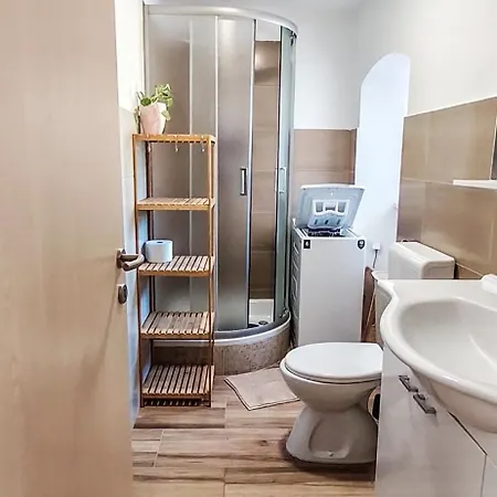 Marina Apartment *